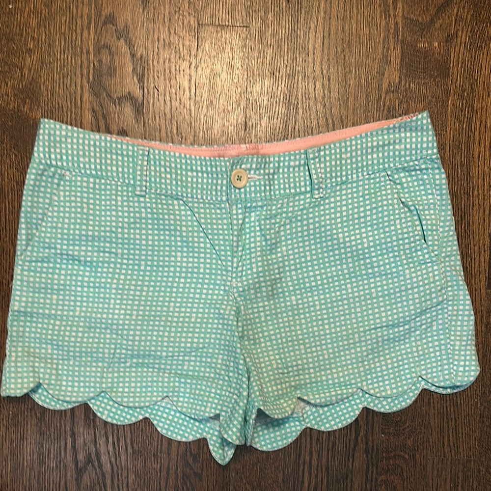 Lilly Pulitzer Womens size 8 Blue Gingham Scalloped Shorts